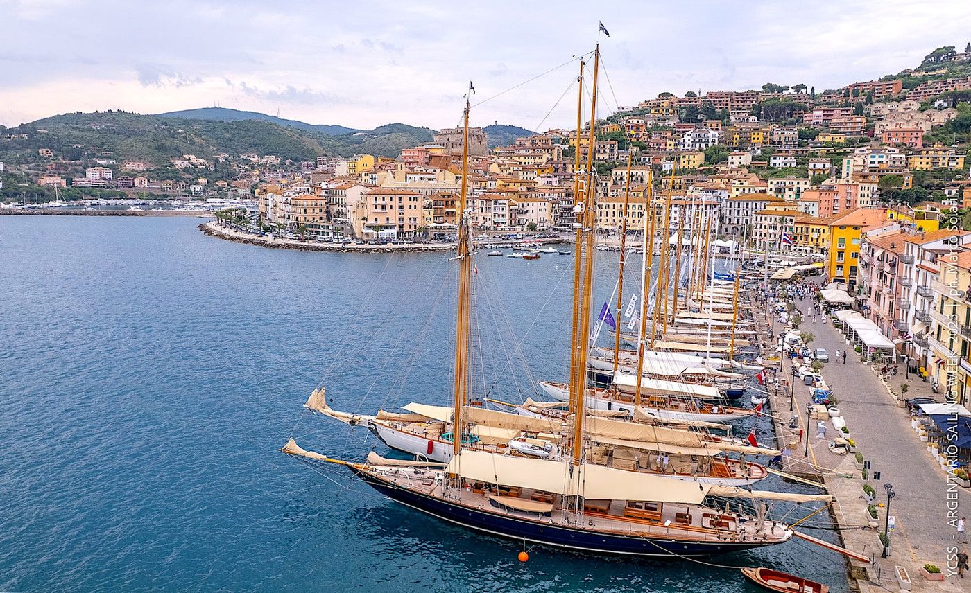 Argentario Sailing Week celebra 25ª edição com veleiros centenários e a presença do navio-escola Palinuro