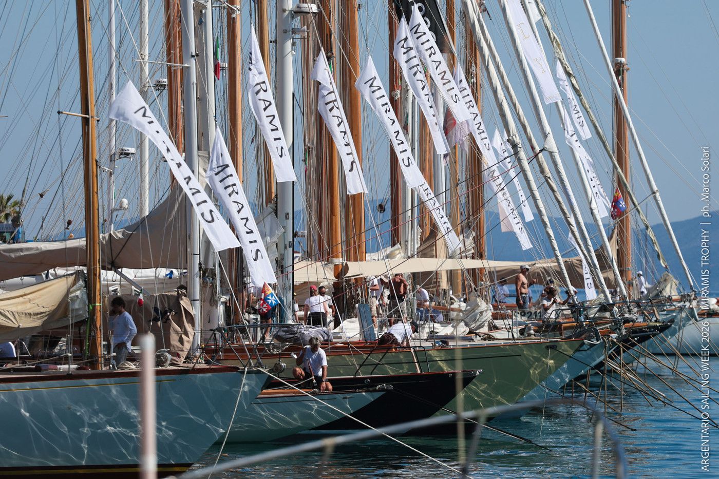 Argentario Sailing Week tem mudanças na liderança e duelo entre veleiros históricos